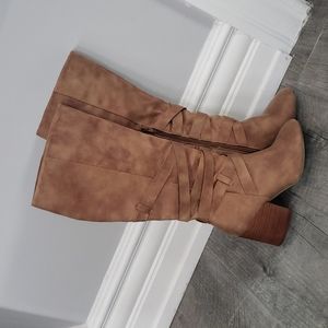 NWOT Report Tall Boots